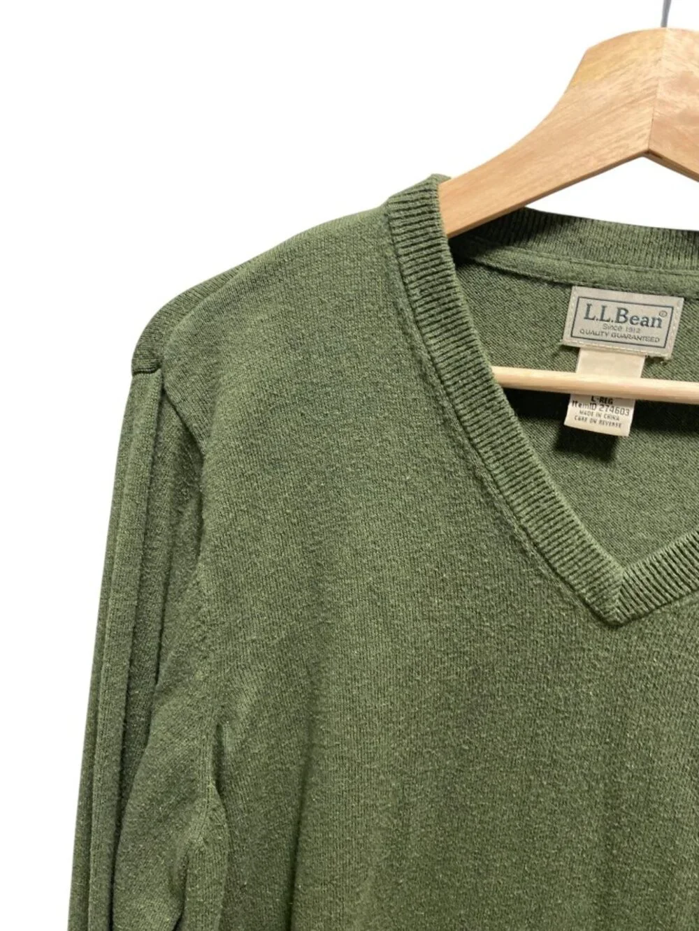 L.L. Bean Mens Vintage V Neck Sweater Green Size L Y2K Cashmere Blend Preppy